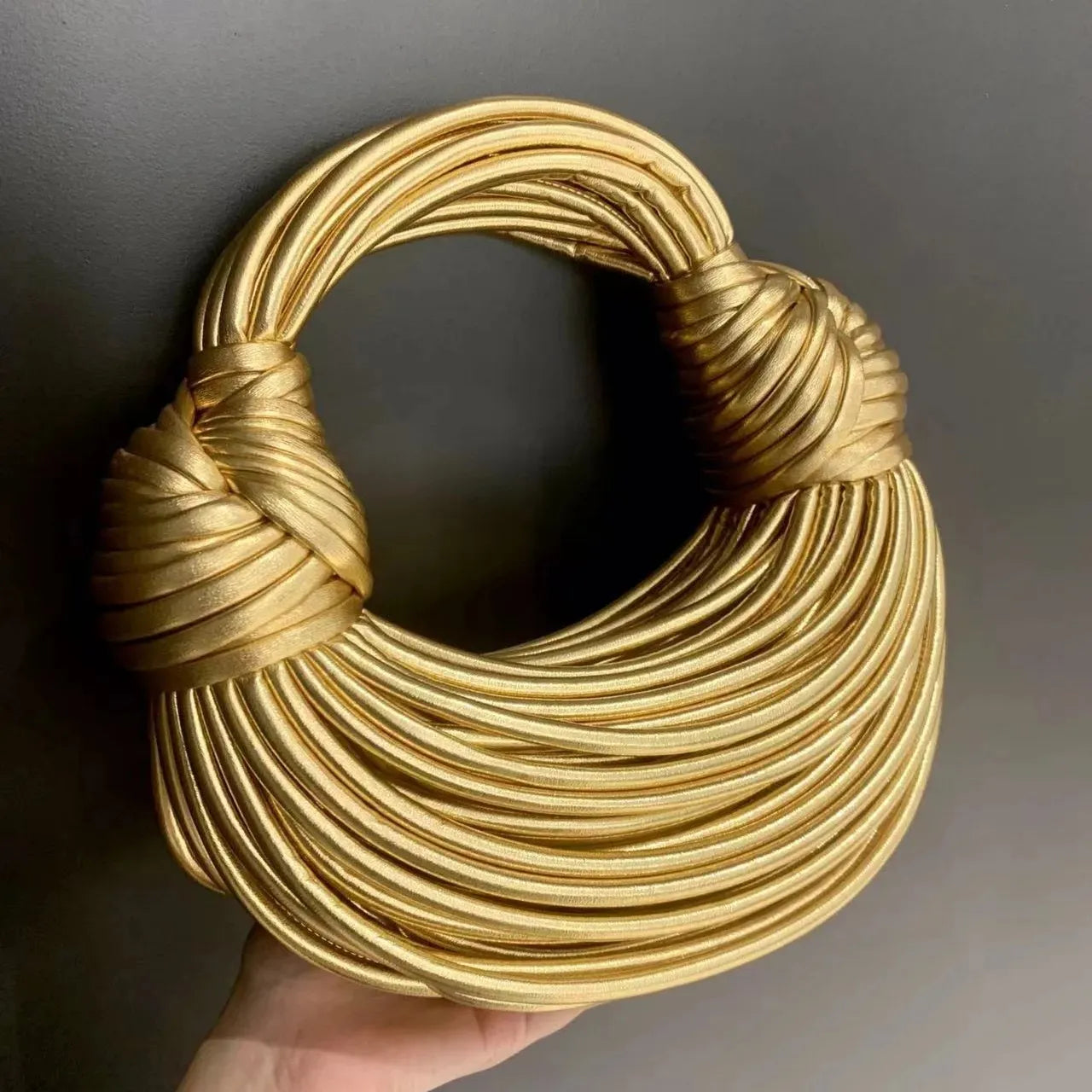 Sac Élégance – Sac à Main Luxe Tissé à la Main en PU pour Femmes, Chic et Pratique - Rynova