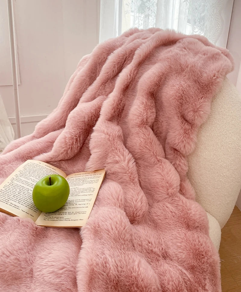 Luxétoile - Plaid en Fourrure Douce pour Lit et Salon - Rynova