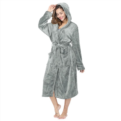 CapuChic – Robe à Capuche Douce et Élégante - Rynova