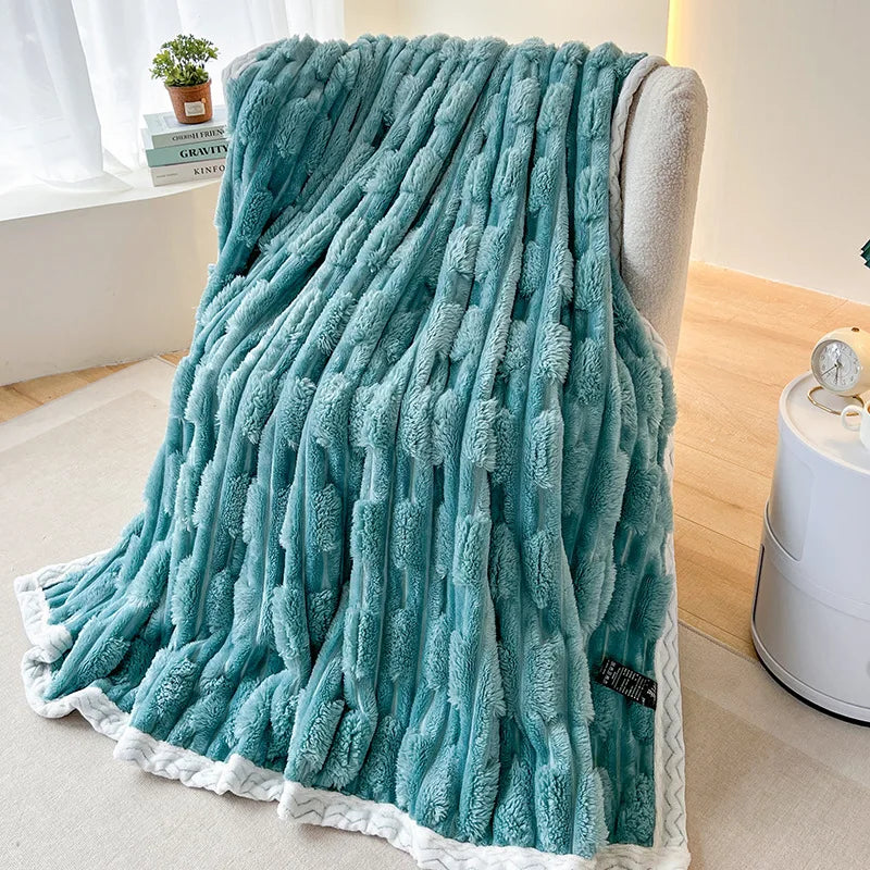 NordicLuxe - Couverture en Fourrure Imitation pour Lit et Salon - Rynova