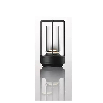 LumièreÉlégance - Lampe de Table Chic et Moderne - Rynova