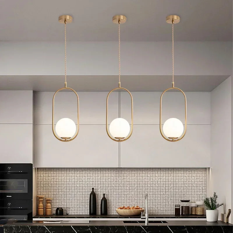 LuxeÉclat - Lustre LED Doré Élégant pour Cuisine - Rynova