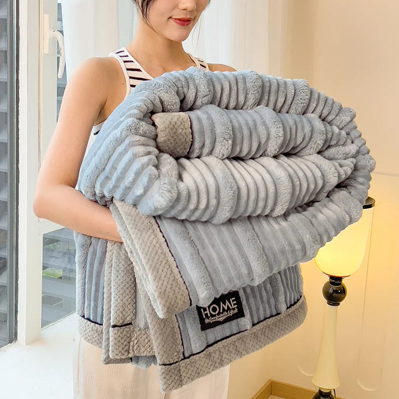 CocoonDouceur – Plaid en Laine Épaissie pour Confort à Domicile - Rynova