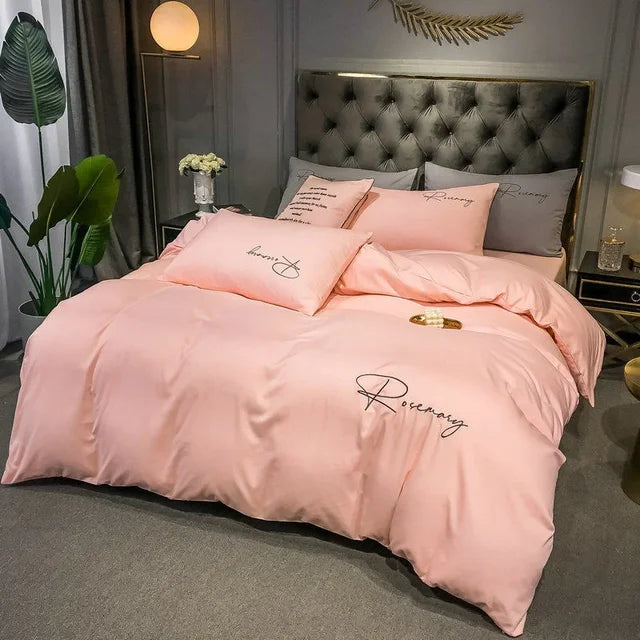 EmbroiLuxe - Housse de Couette Élégante en Tissu Premium - Rynova