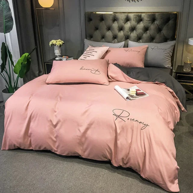 EmbroiLuxe - Housse de Couette Élégante en Tissu Premium - Rynova