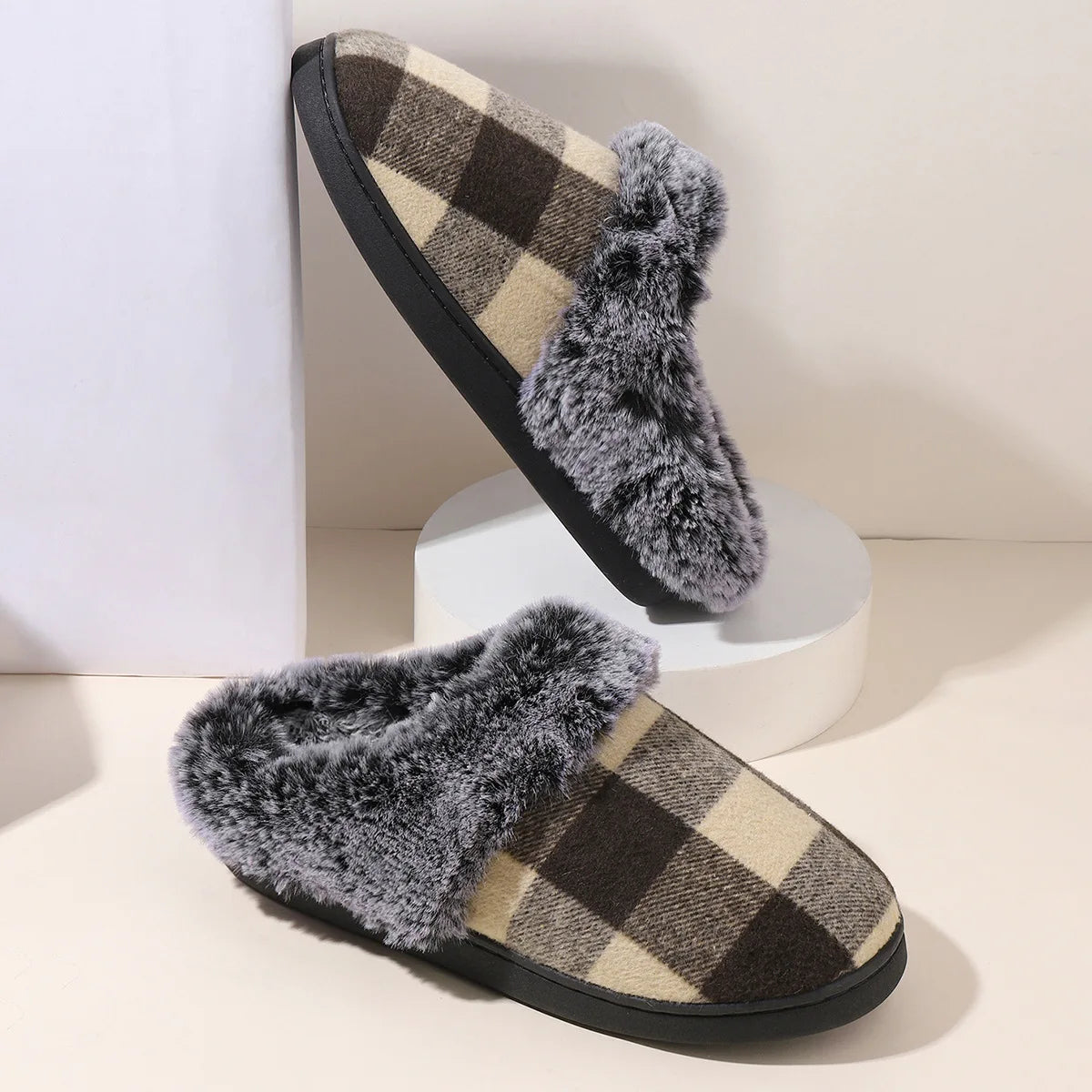ChaleurDouce - Chaussons d'hiver anti-glisse pour enfants - Rynova