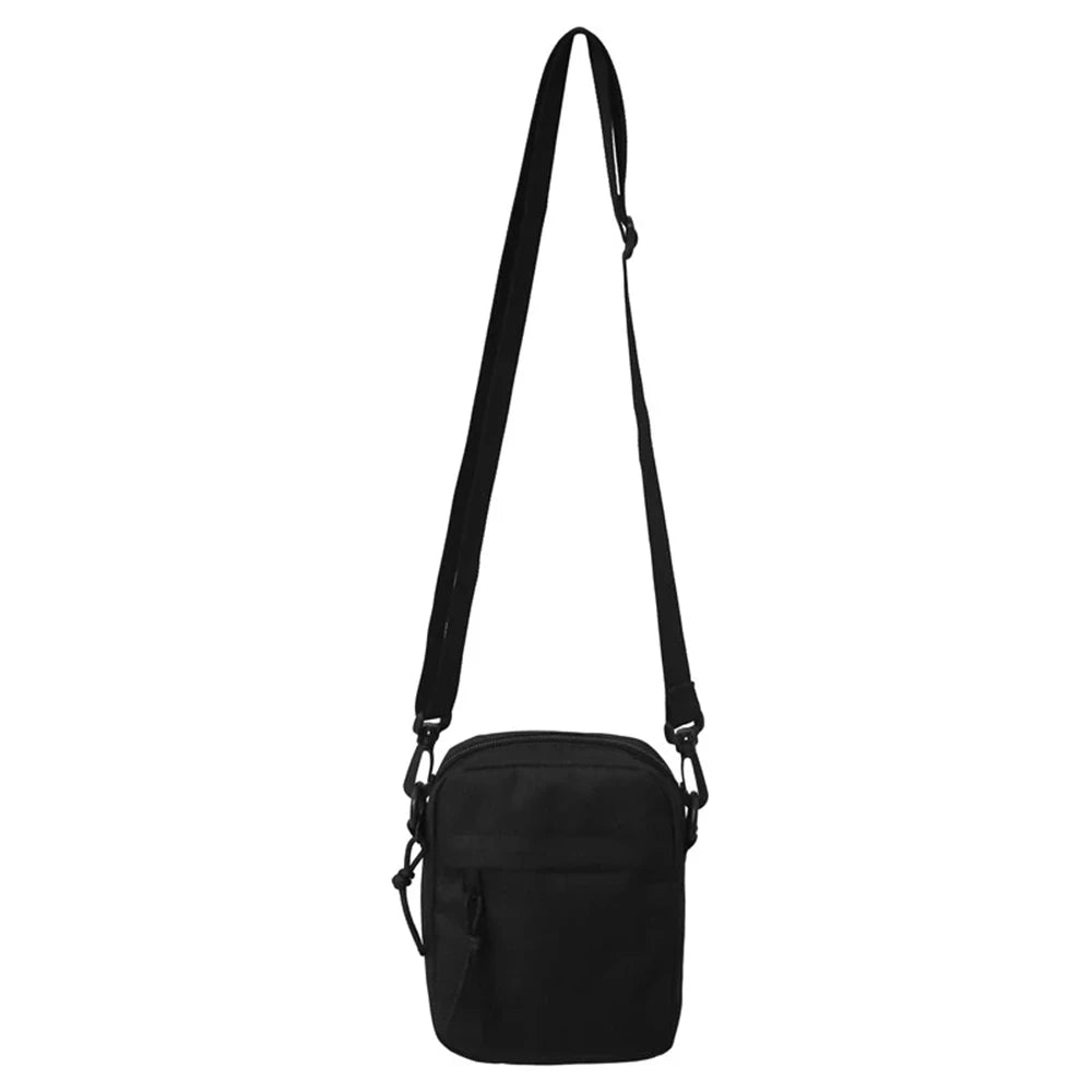 Sacoche Nomade – Sac de Poitrine Minimaliste Fonctionnel, Petit Sac Bandoulière Pratique et Élégant - Rynova
