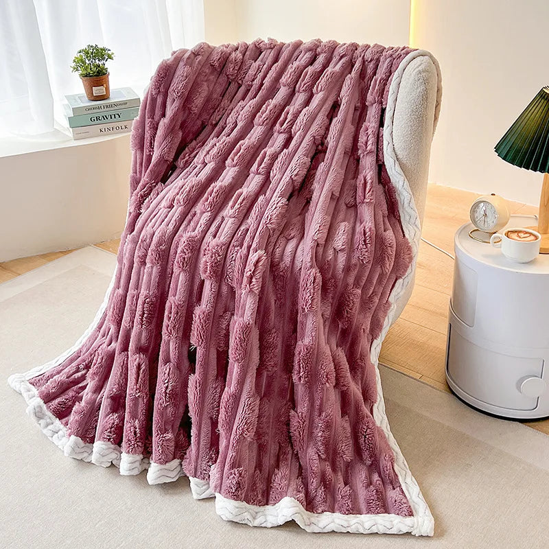 NordicLuxe - Couverture en Fourrure Imitation pour Lit et Salon - Rynova
