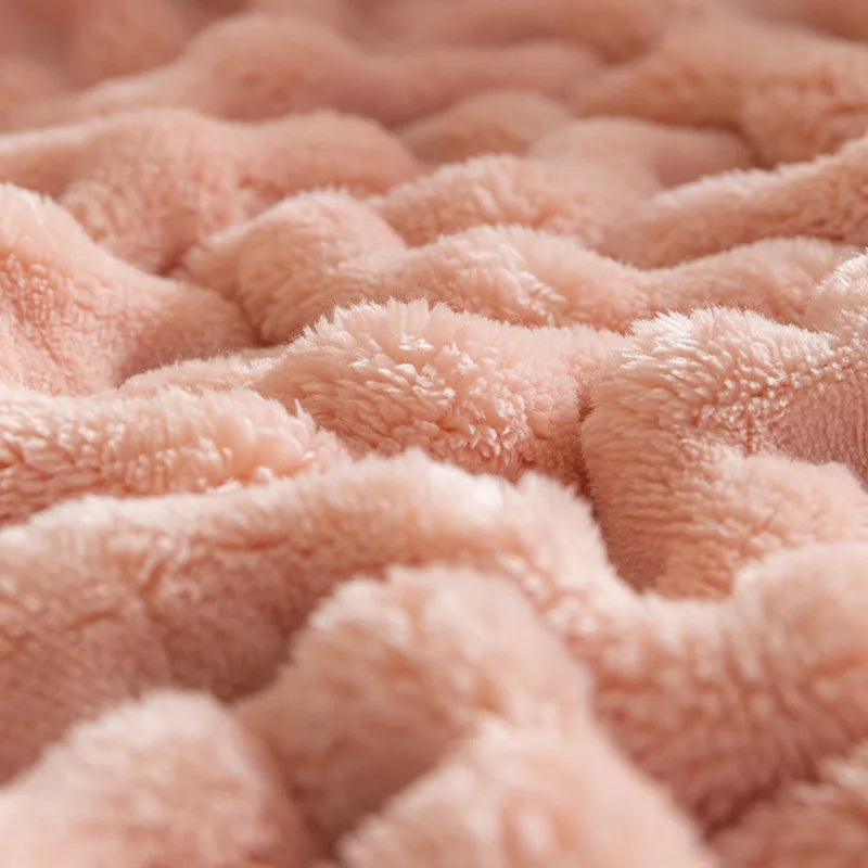 DouxVelours - Couverture Flanelle Légère et Douce pour Été - Rynova