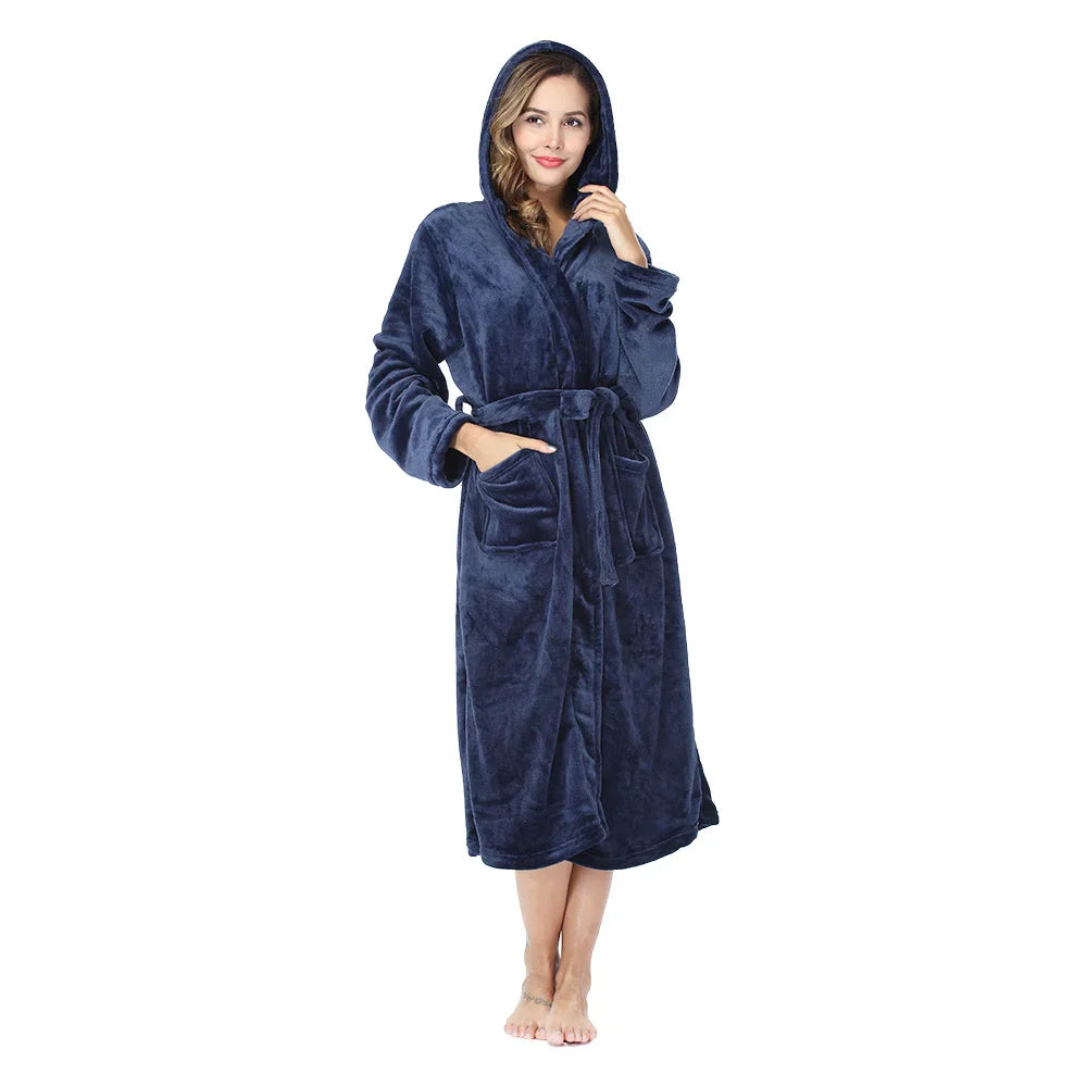 CapuChic – Robe à Capuche Douce et Élégante - Rynova