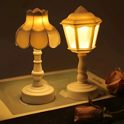 LumièreGéométrique – Lampe de Table LED Rechargeable au Design Unique - Rynova
