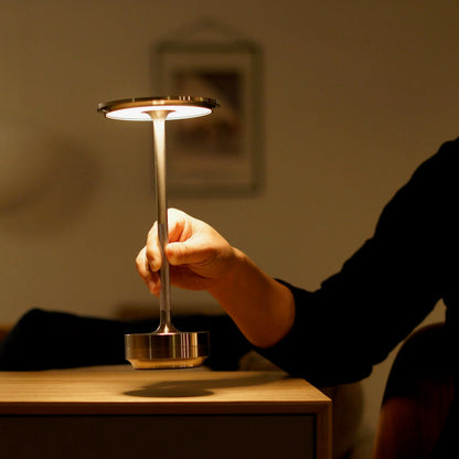 LumiArt - Lampe à Poser Contemporaine et Épurée - Rynova
