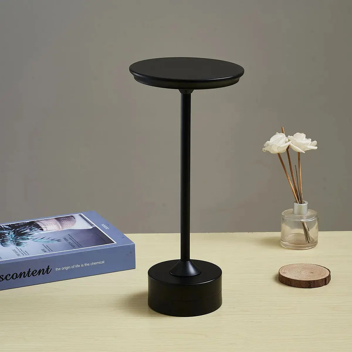 GlowModern - Lampe de table à contrôle tactile moderne et élégante - Rynova