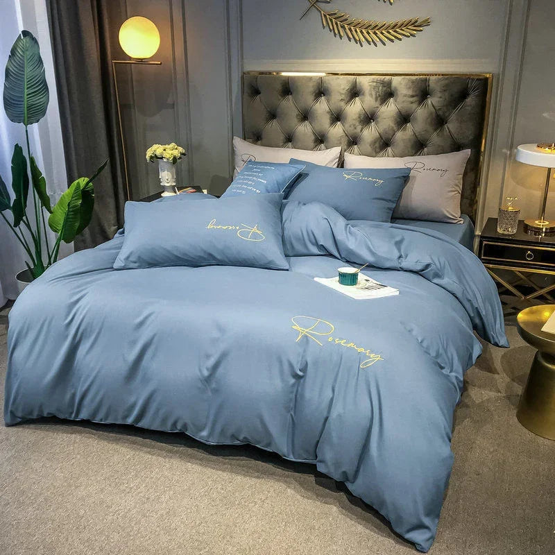 EmbroiLuxe - Housse de Couette Élégante en Tissu Premium - Rynova