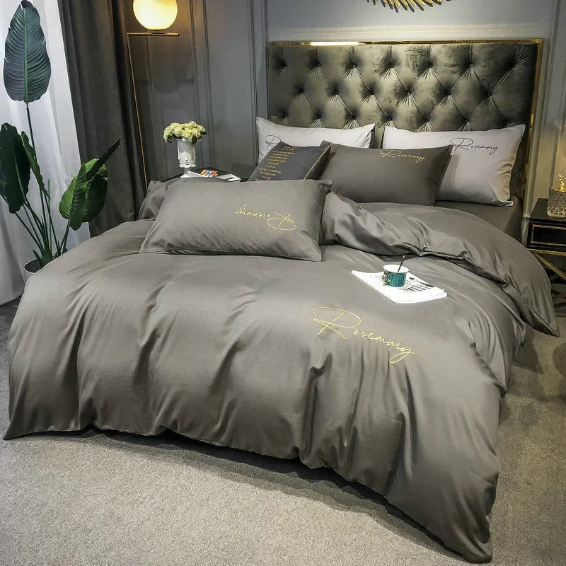 EmbroiLuxe - Housse de Couette Élégante en Tissu Premium - Rynova