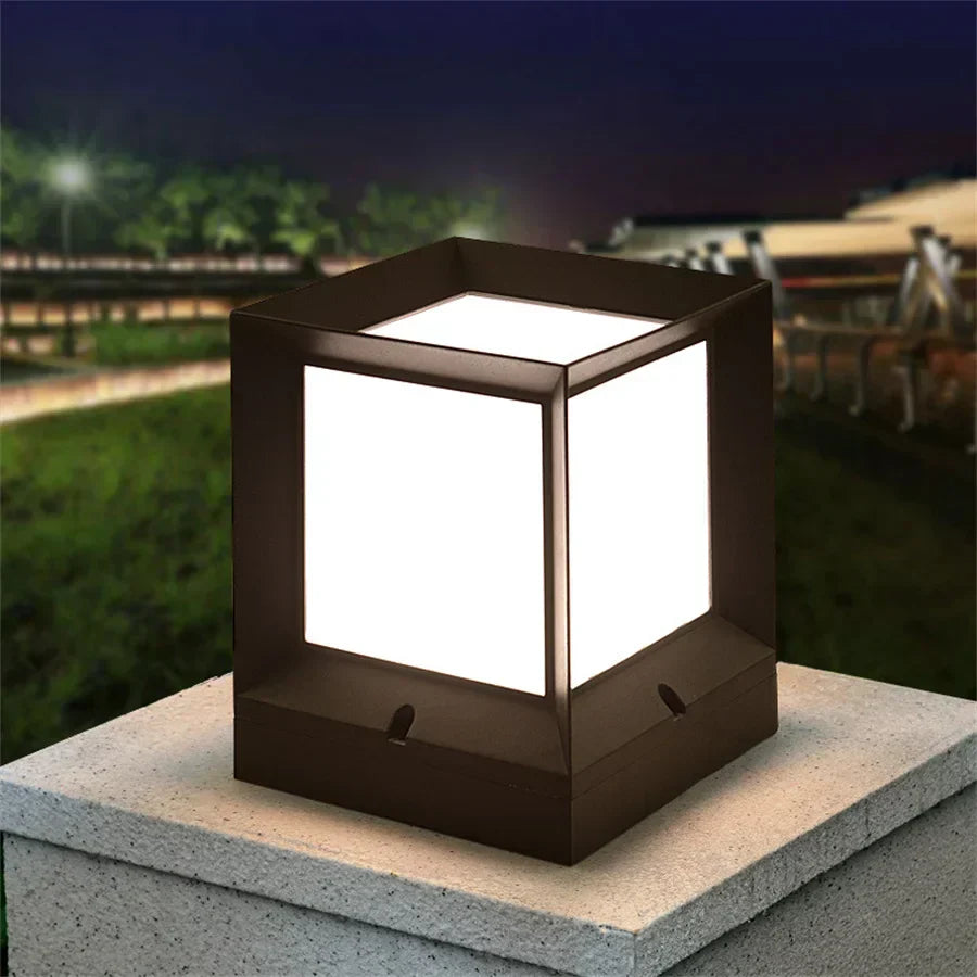 LumiPillar - Lampadaire Solaire Élégant pour Allées - Rynova