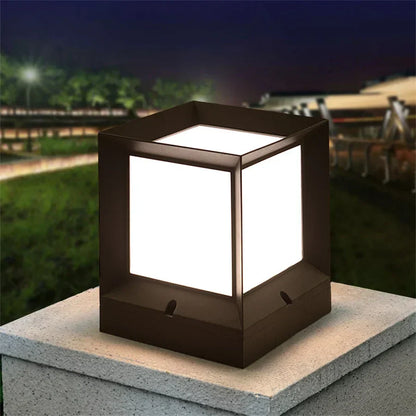 LumiPillar - Lampadaire Solaire Élégant pour Allées - Rynova