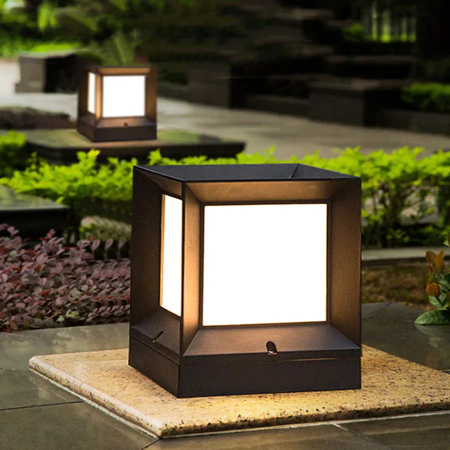 LumiPillar - Lampadaire Solaire Élégant pour Allées - Rynova