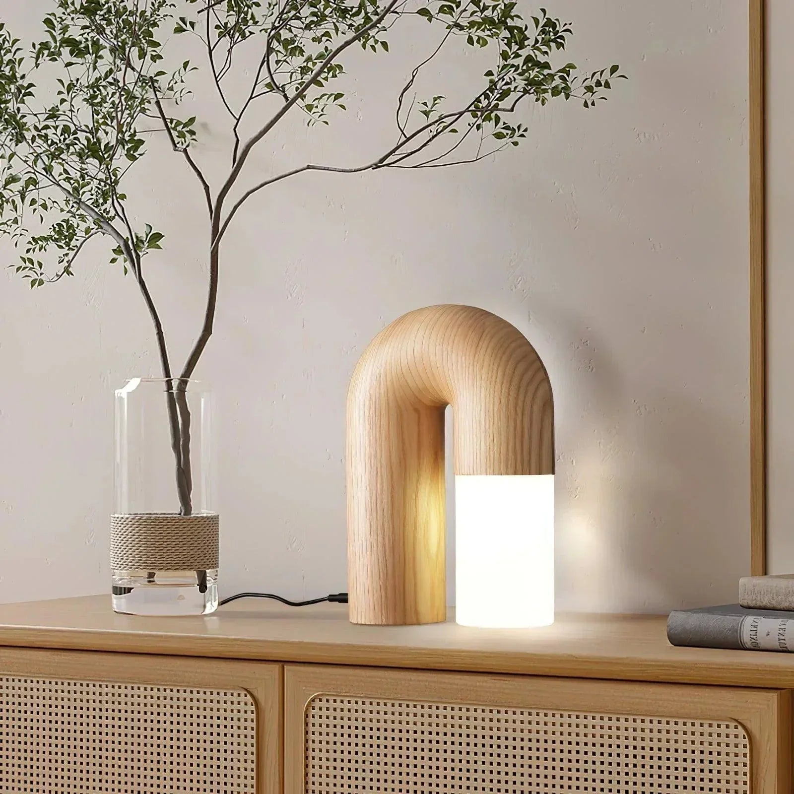 ÉclatDesign – Lampe de table moderne et élégante - Rynova