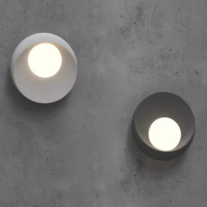 LumiSécurisée – Éclairage Murale Polyvalent pour Intérieur et Extérieur - Rynova