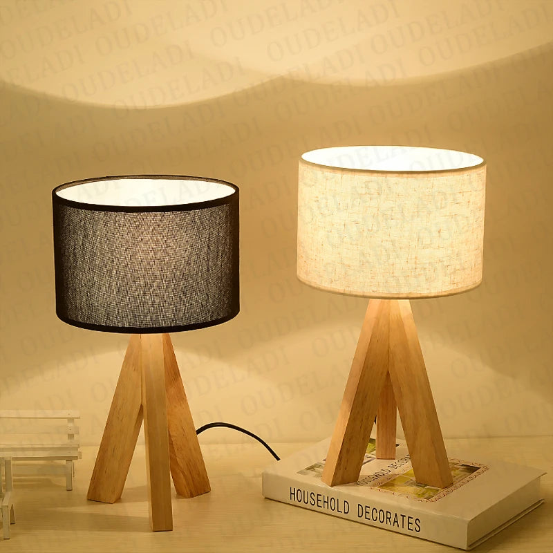 Lumière d'Éclat – Lampe de Table en Bois avec Abat-Jour Tissu Noir et Blanc - Rynova