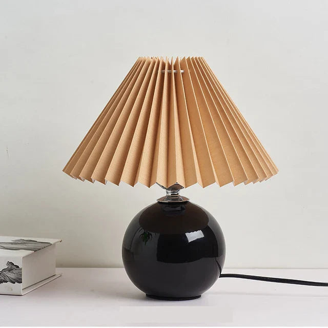 ÉléganceRétro - Lampe de Table Vintage avec Abat-Jour Plissé - Rynova