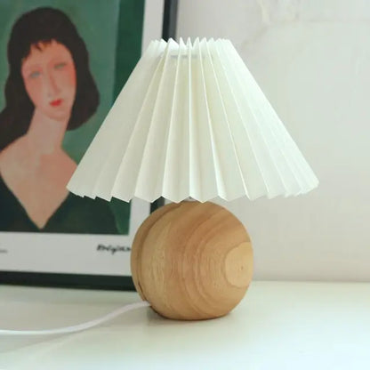 ÉléganceRétro - Lampe de Table Vintage avec Abat-Jour Plissé - Rynova