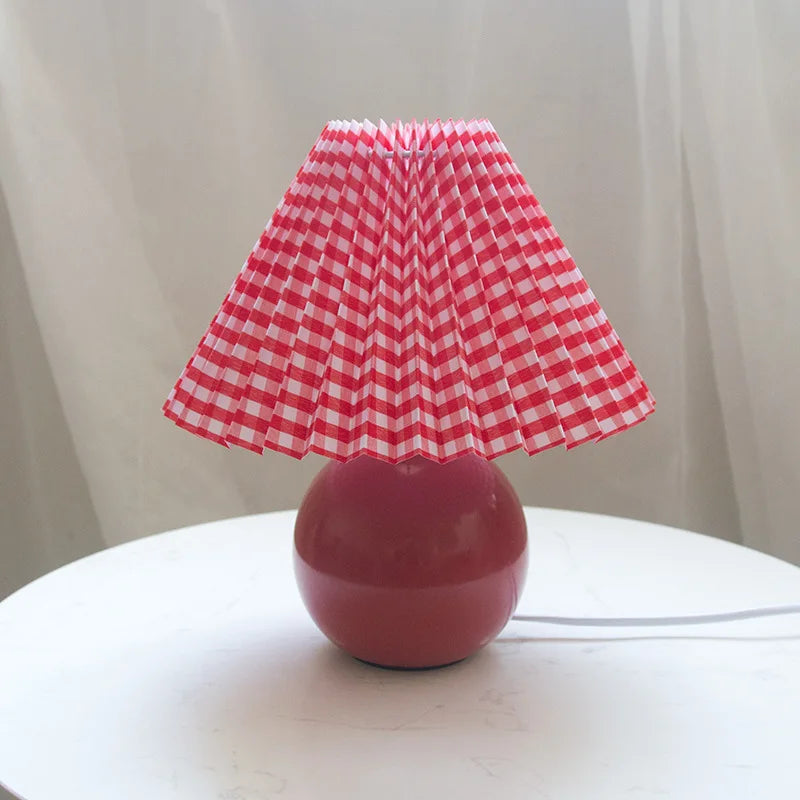 ÉléganceRétro - Lampe de Table Vintage avec Abat-Jour Plissé - Rynova