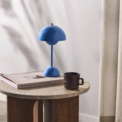 LunarGlow - Lampe de table LED pour une ambiance élégante - Rynova