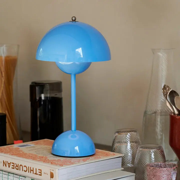 LunarGlow - Lampe de table LED pour une ambiance élégante - Rynova