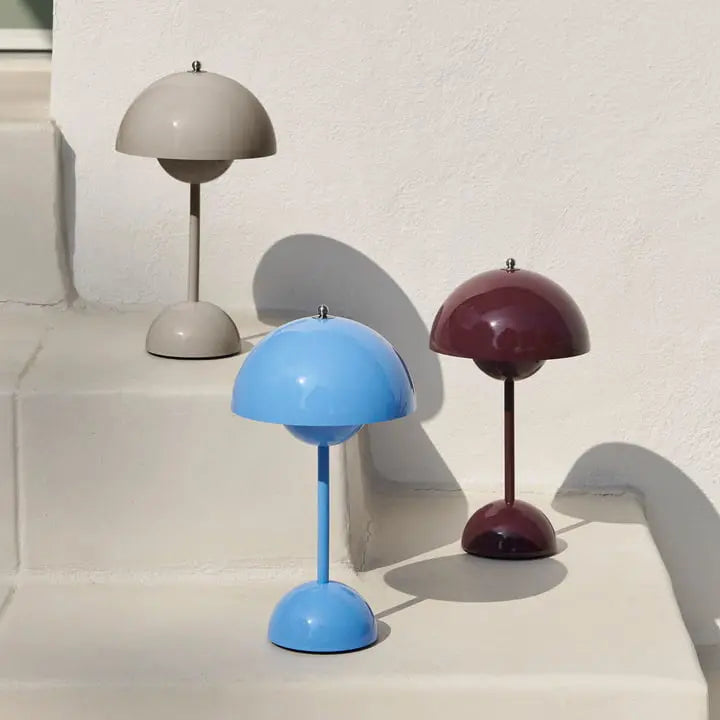Lumière Lunaire - Lampe de Table LED pour une Ambiance Moderne - Rynova