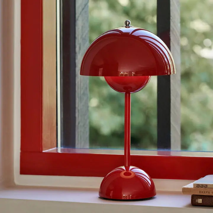 LunarGlow - Lampe de table LED pour une ambiance élégante - Rynova