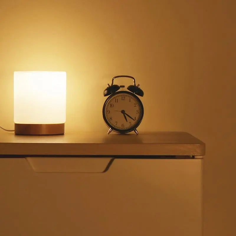LumiGlow - Mini Lampe de Table en Verre Cylindrique avec Éclairage Activé par Touche à 360 Degrés - Rynova