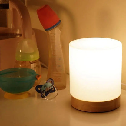 LumiGlow - Mini Lampe de Table en Verre Cylindrique avec Éclairage Activé par Touche à 360 Degrés - Rynova