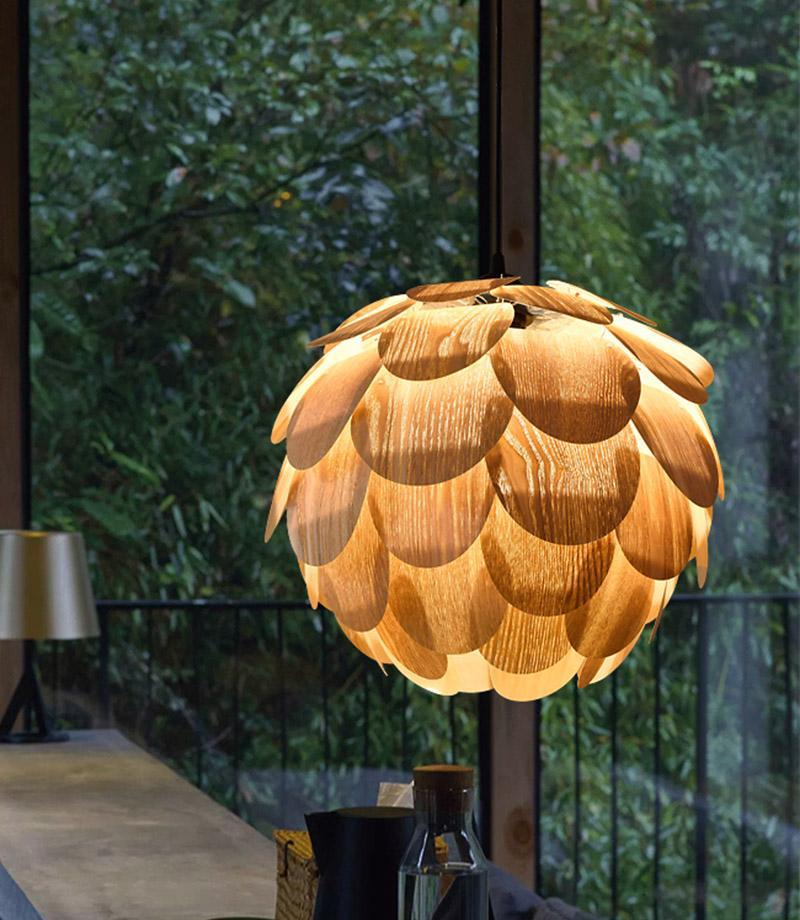 AnanasChic – Lampe suspendue en bois naturel - Rynova
