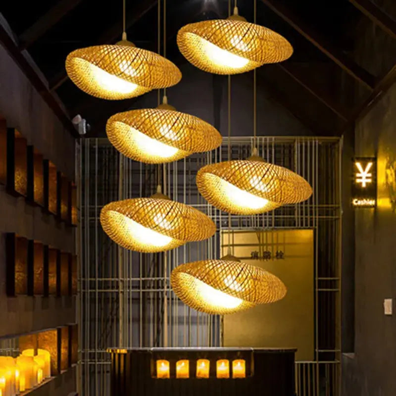 Éclat Bohème - Lustre en Rotin Tressé à la Main - Rynova