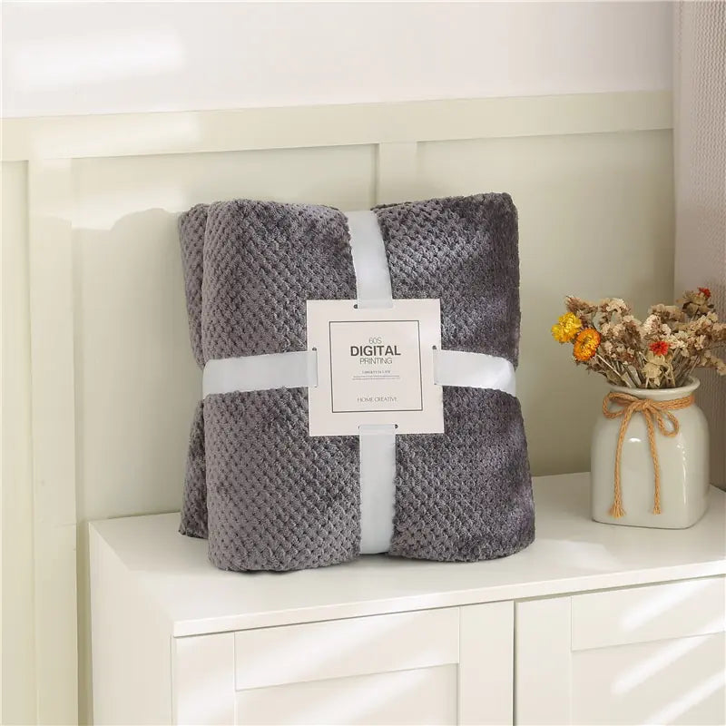 DouceHiver - Plaid Douillet en Flanelle pour Lit d'Hiver - Rynova