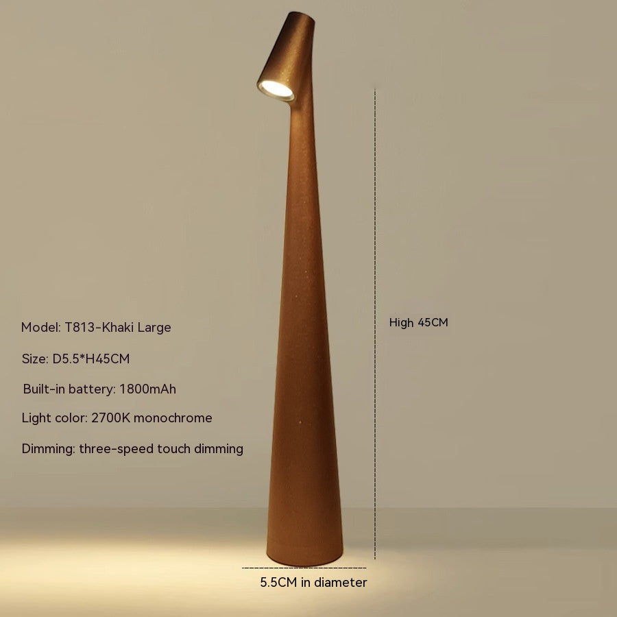 LumiMaître - Lampe de Table LED Rechargeable | Design Moderne et Fonctionnel | Éclairage Ambiant Durable - Rynova