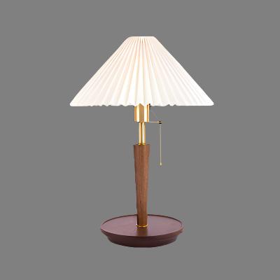 ÉléganceBois – Lampe de Table en Bois Plissé - Rynova