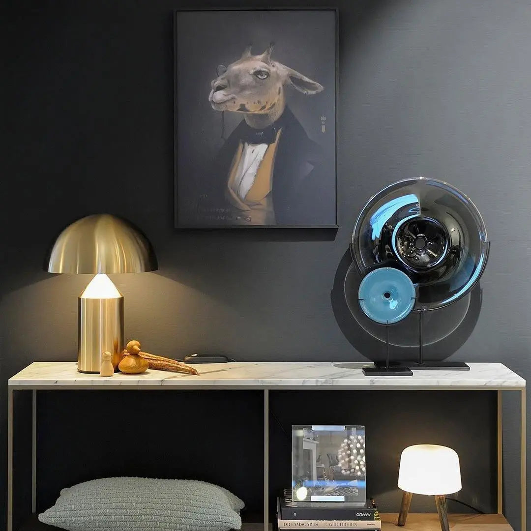 LumièreMétal – Lampe de Table en Métal Moderne - Rynova