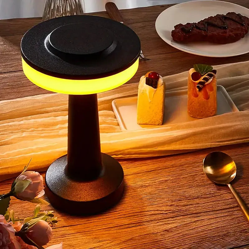 ÉclatRetro - Lampe de Table Multifonctionnelle et Rechargeable - Rynova