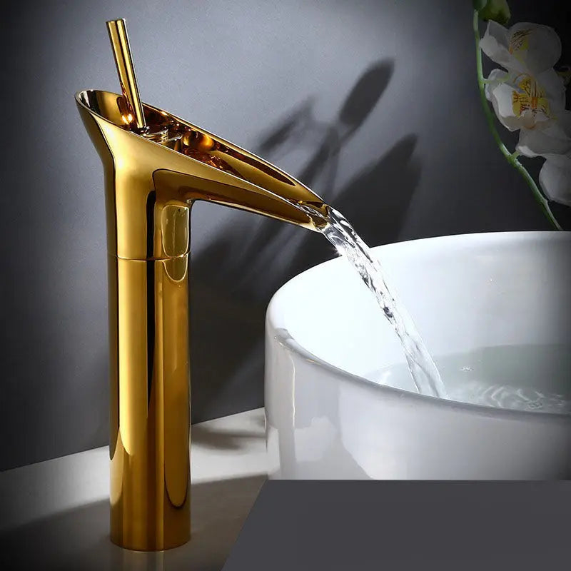 CascadeVintage – Robinet de Lavabo Cascade au Design Antique - Rynova