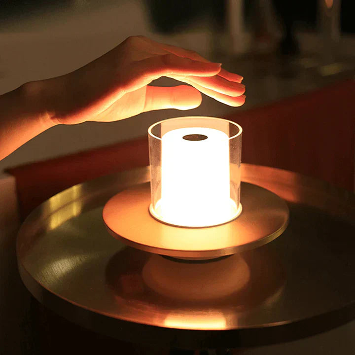 LumiÉlégance – Lampe LED à induction moderne - Rynova