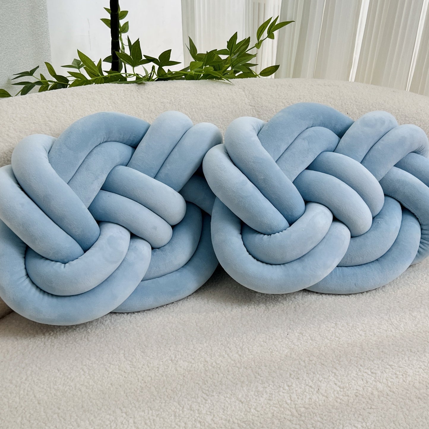 DouxNœud - Ensemble de 2 coussins en peluche décoratifs - Rynova