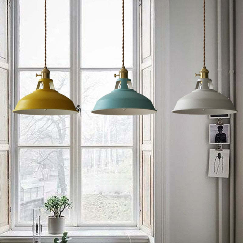 ÉclatLuxe – Lustre Suspendu en Métal Style Contemporain - Rynova