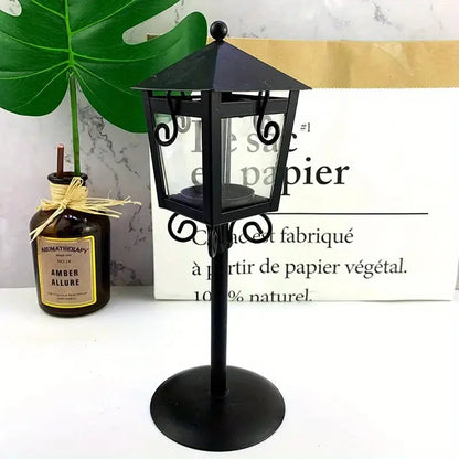ÉclatRétro - Porte-Bougie en Métal Élégant avec Design Pavillon - Rynova