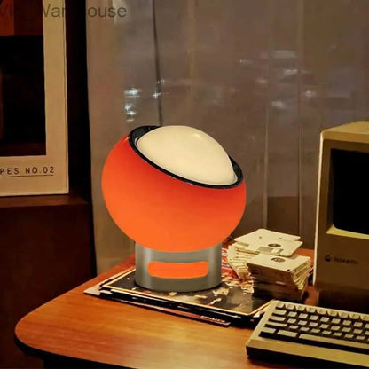 LuxOpal - Lampe Bauhaus en Verre Opale Élégante - Rynova
