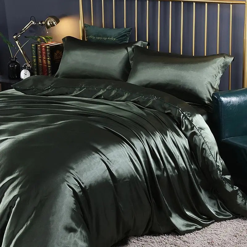 SatinLuxe - Ensemble de Literie en Satin de Soie (4 Pièces) - Housse de Couette, 2 Taies d’Oreiller et Drap - Rynova