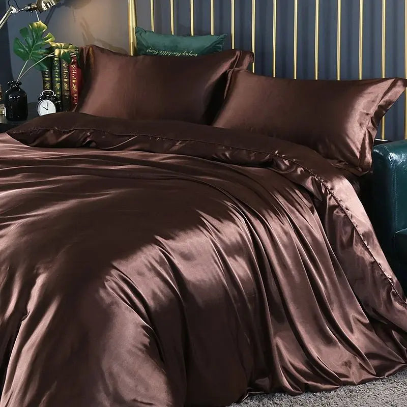 SatinLuxe - Ensemble de Literie en Satin de Soie (4 Pièces) - Housse de Couette, 2 Taies d’Oreiller et Drap - Rynova