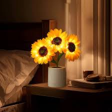 FloraLumi – Lampe florale LED décorative brillante - Rynova